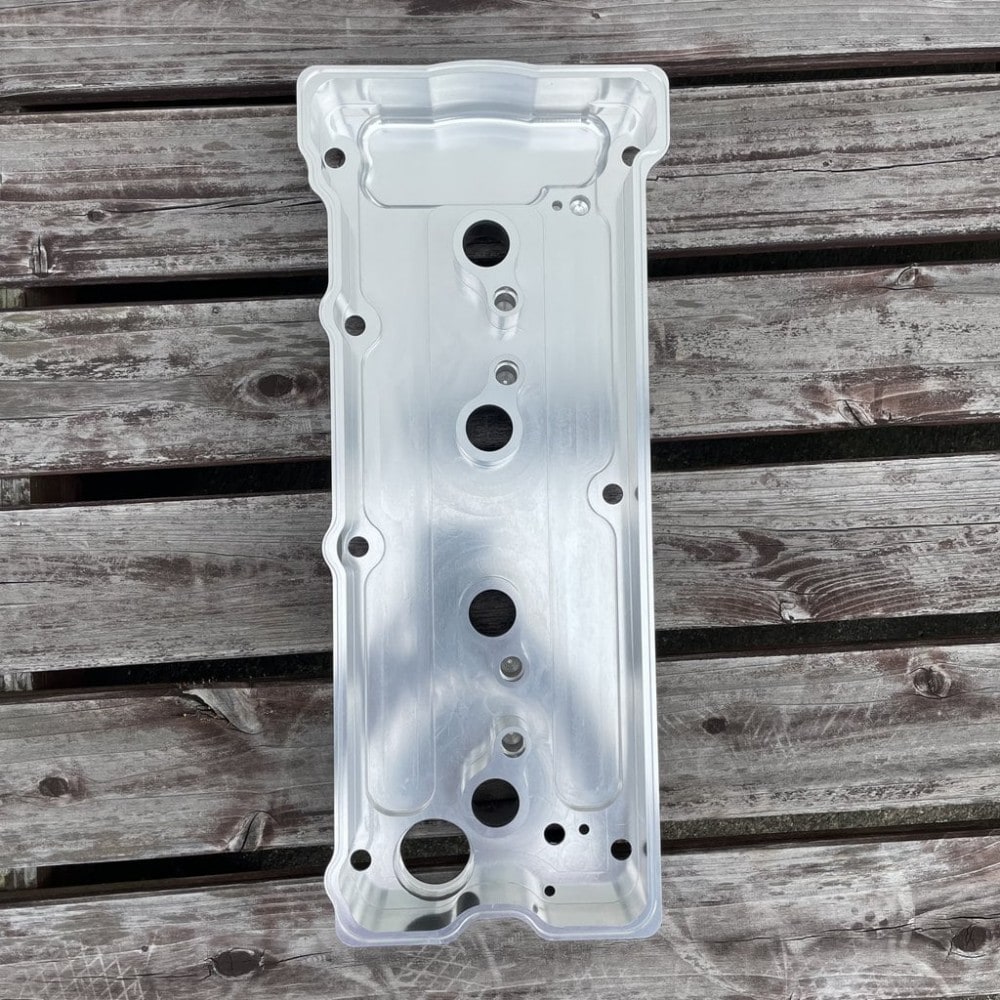 Mass cut cylinder head cover for Kawasaki 4T - UL11002