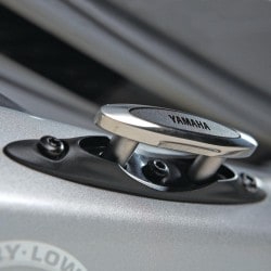 Taquets escamotables pour jet-ski Yamaha Taquets escamotables pour jet-ski Yamaha