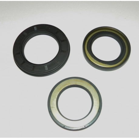 Crankshaft oil seal for Kawasaki jet ski 009-902 - 05T