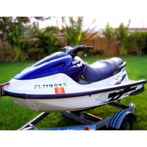 Jet Ski Yamaha WAVE RUNNER GP1200 - GP1200W - 1998 1998 WaveRunner 